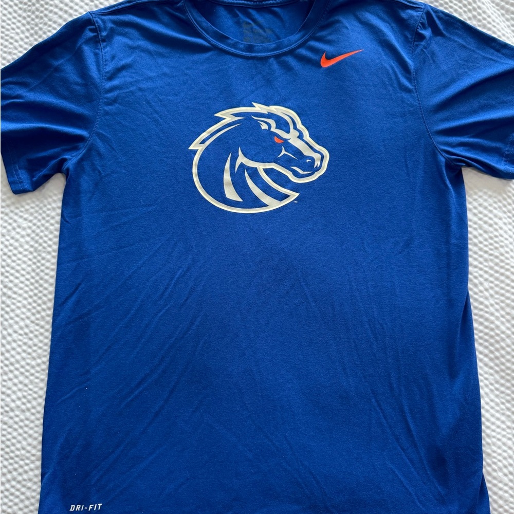 EUC Men’s Boise St Nike Royal Blue T-Shirt with Orange Logo Large